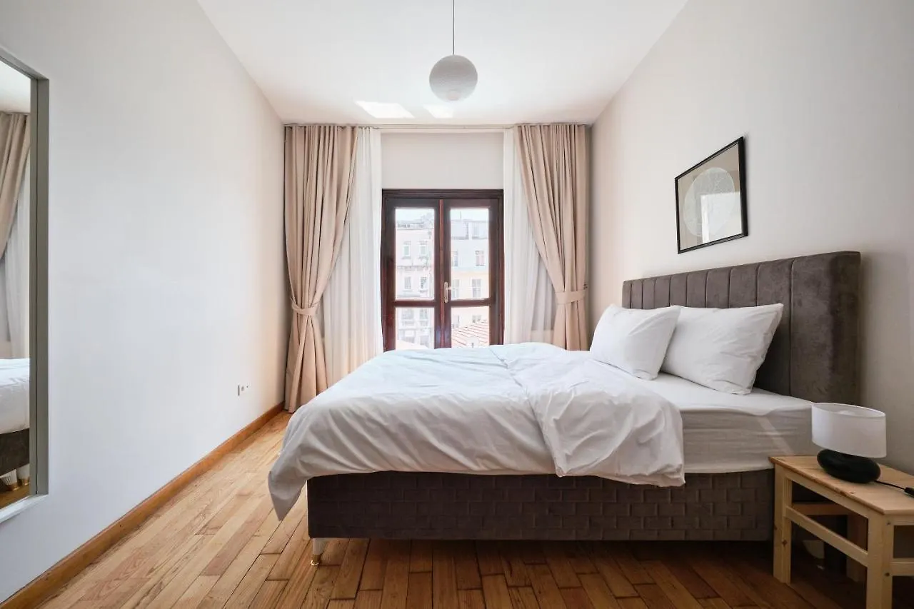 Nuve Apartment Istanbul